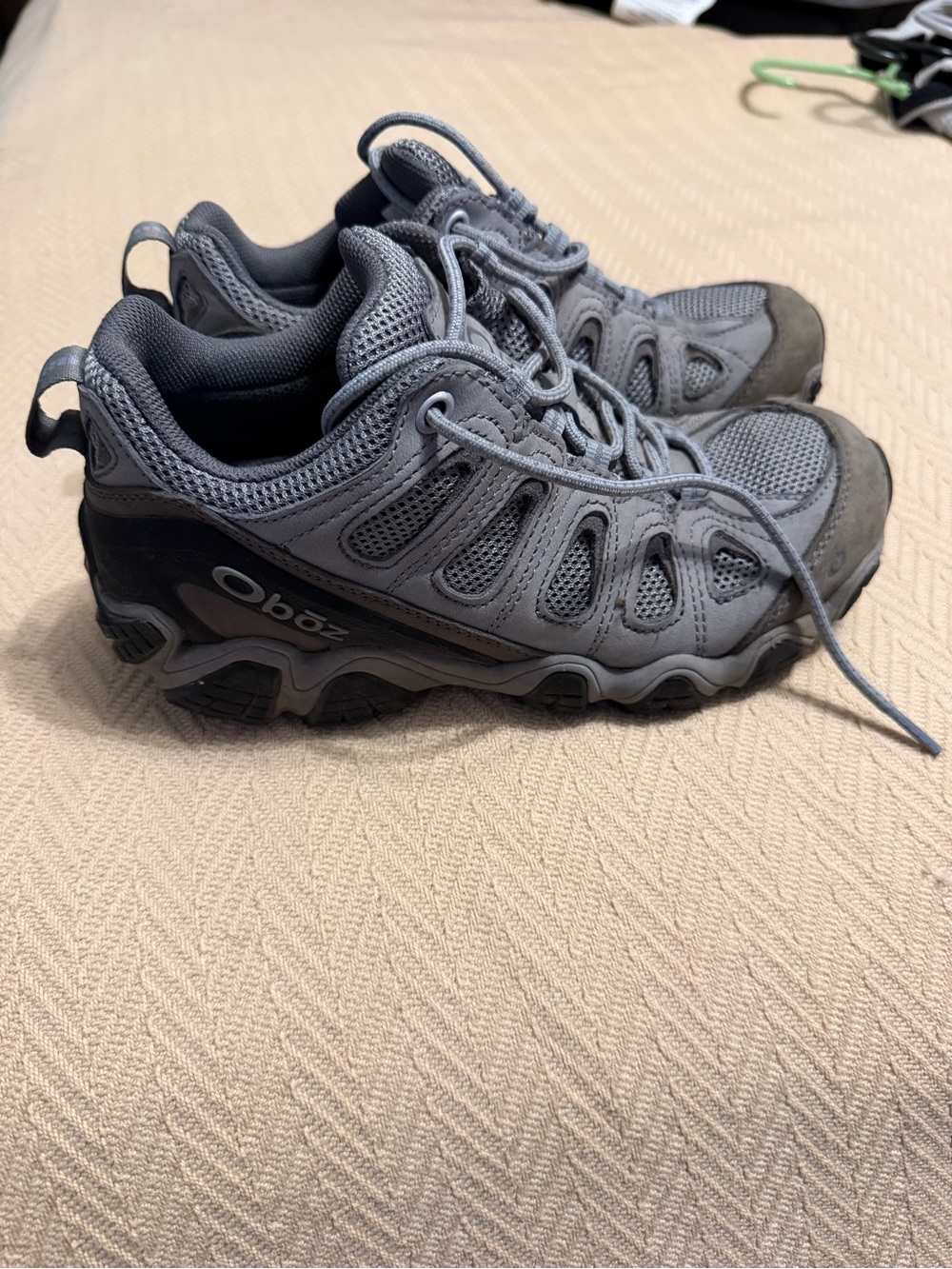 Oboz Women's Gray Trail Sneakers - Durable Hiking Comfort